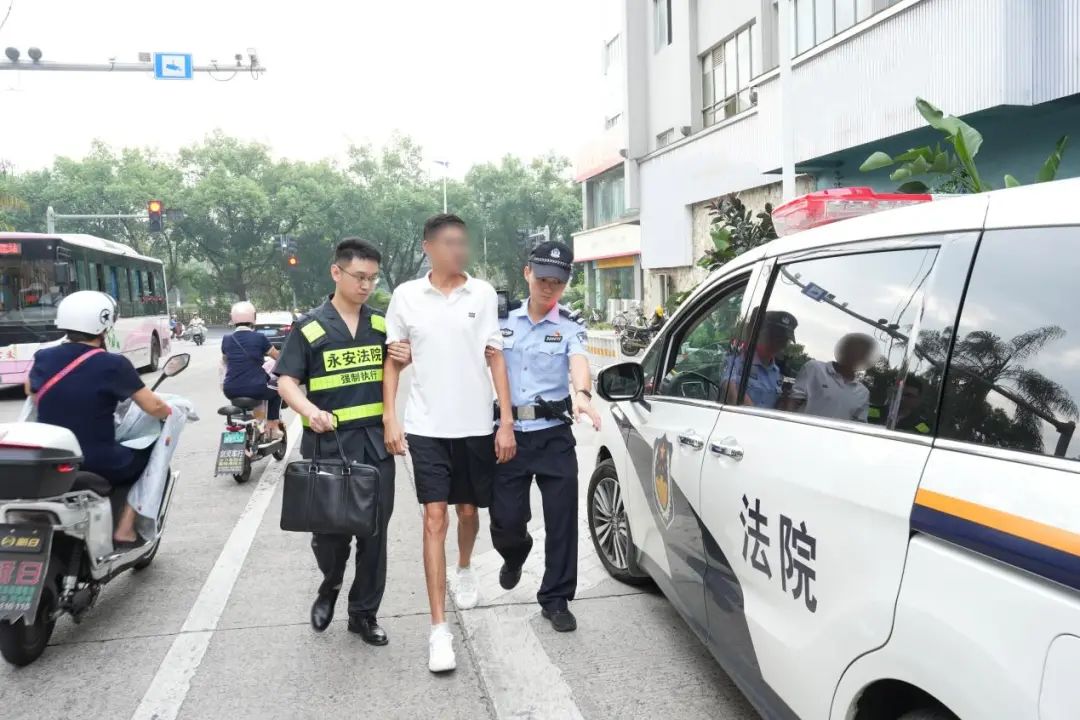 法警资讯速递，最新法警动态与资讯汇总
